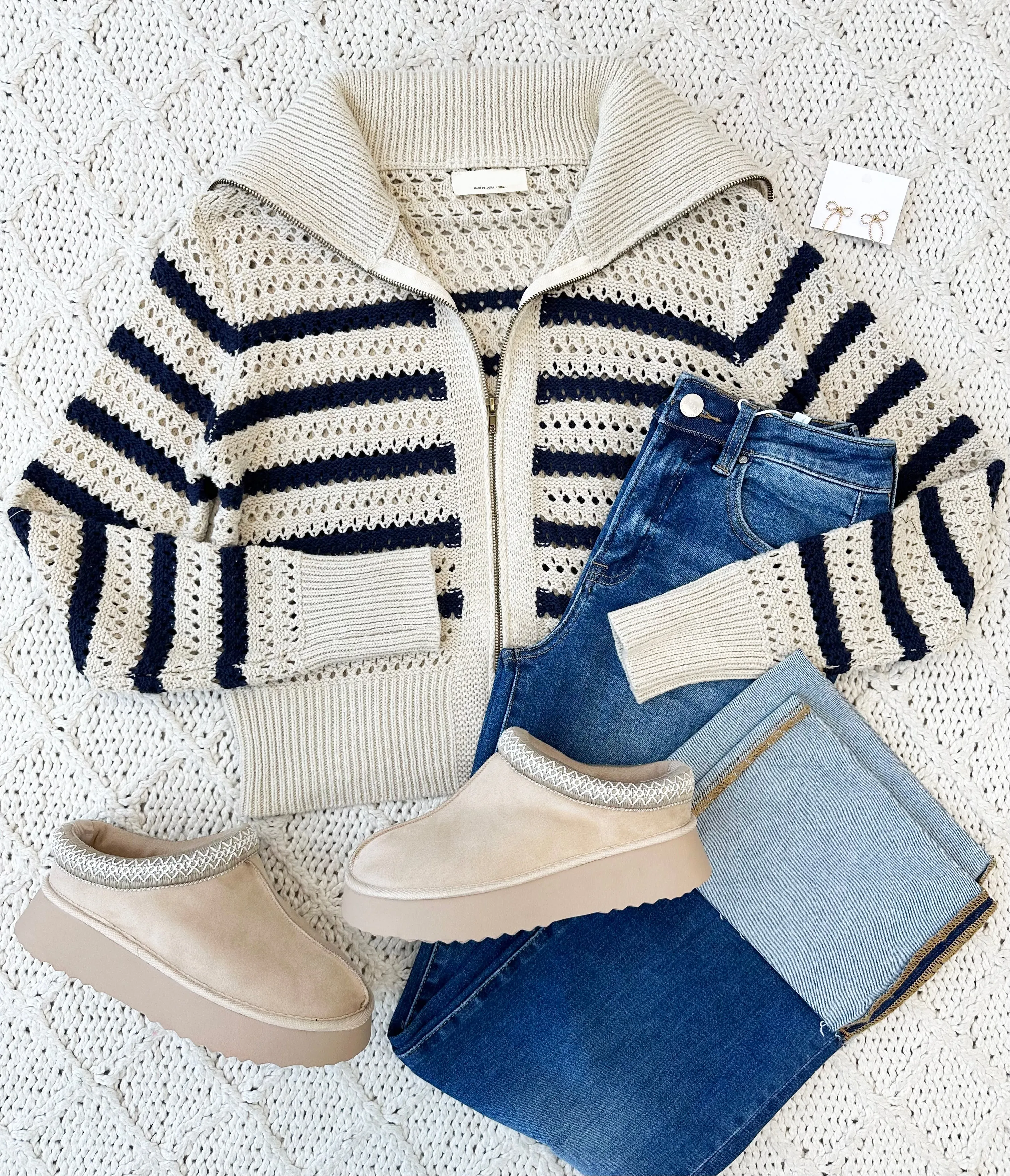 Oatmeal & Navy Zip Up Sweater